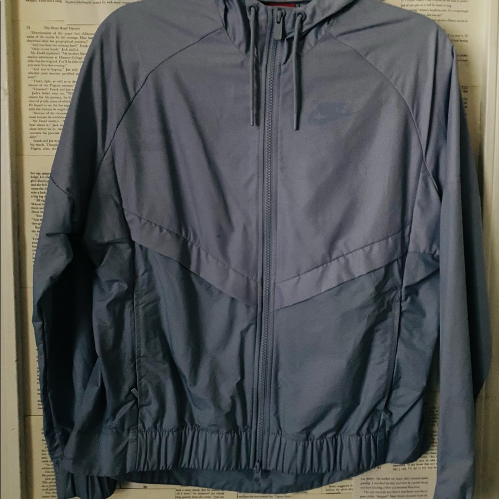 nike cool grey windbreaker